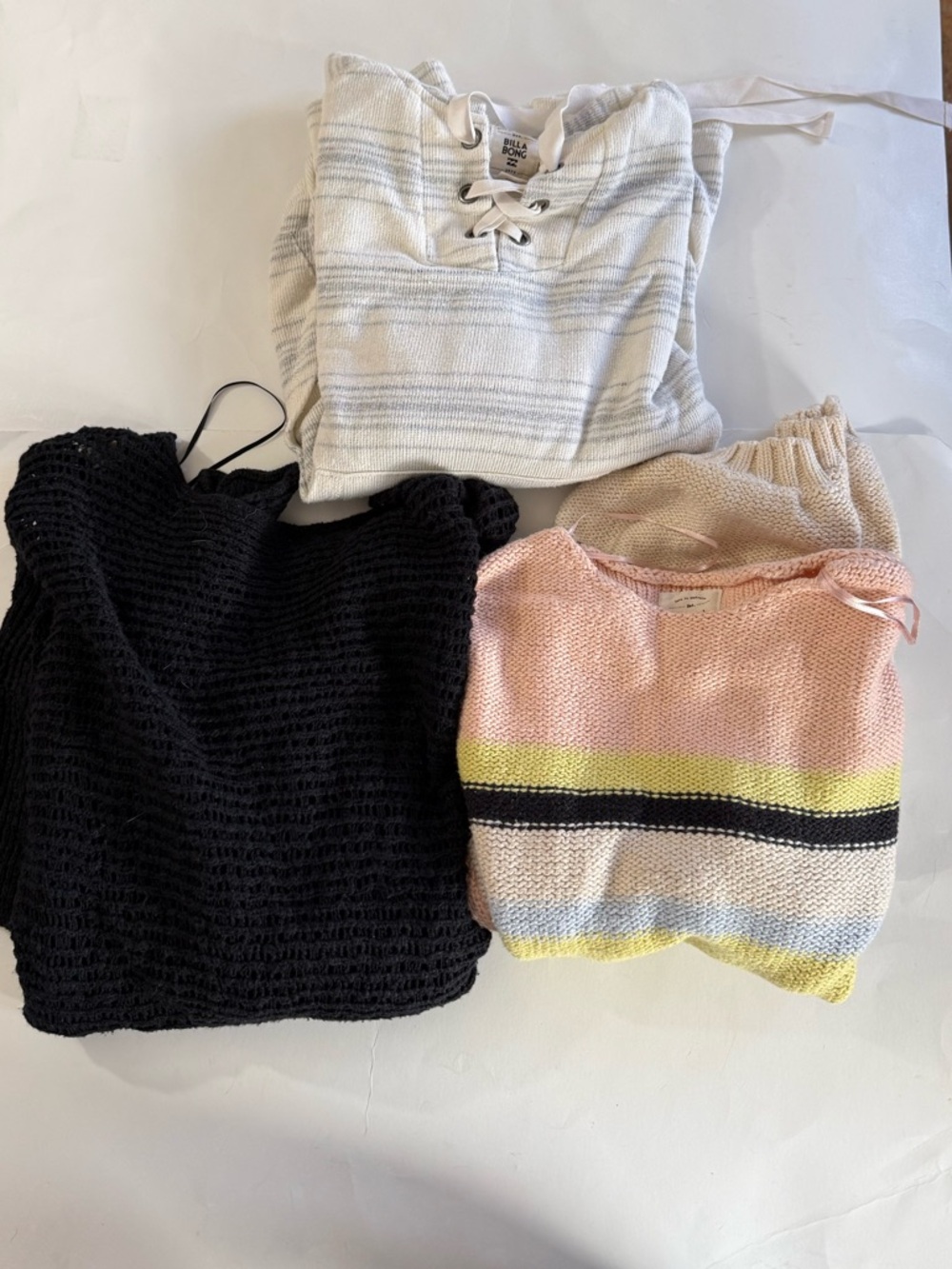 BUNDLE: Billabong sweaters, 1 medium, 2 large (3 total)